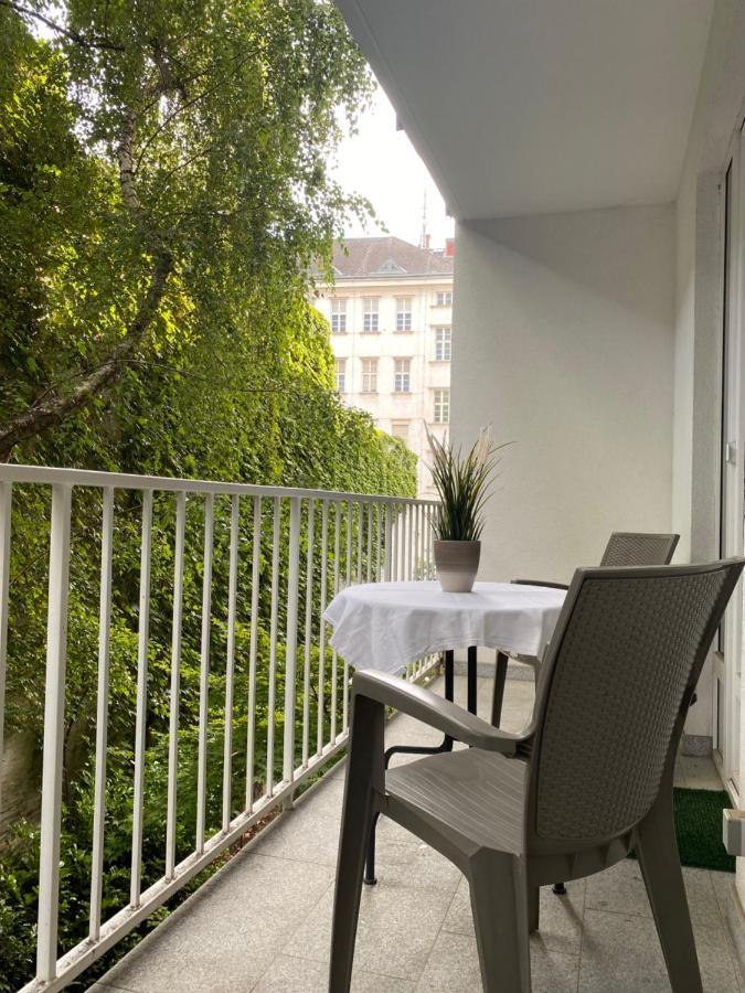Monterey Apartment Vienna Luaran gambar